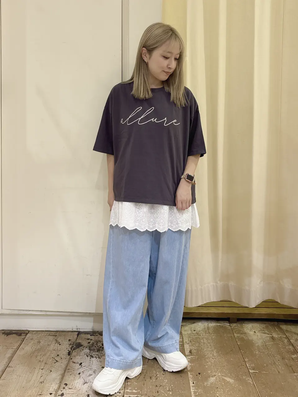 セール】 バイオ加工ロゴプリントワイドTシャツ（オフホワイト