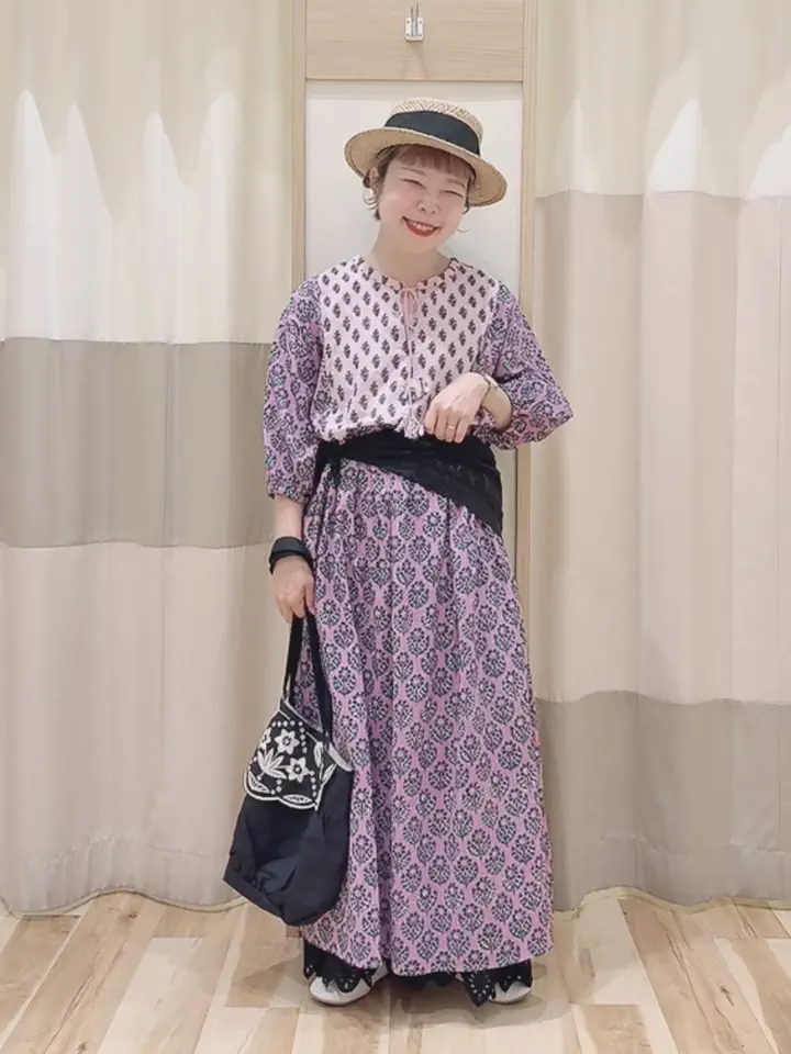 キキョウ柄スカラップ刺繍バッグ（ネイビー/キナリ/バッグ/バッグ