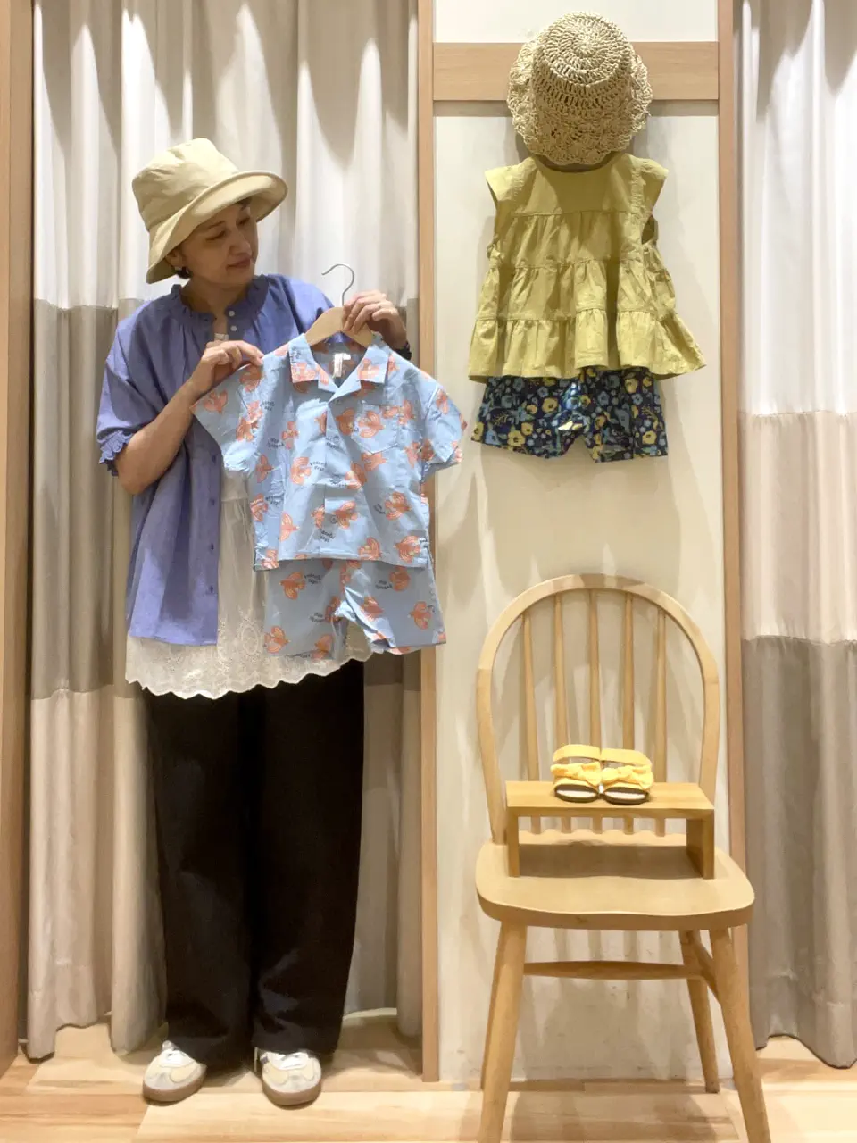 ☆花柄ショートパンツ(セットアップ可)（オフホワイト/ネイビー