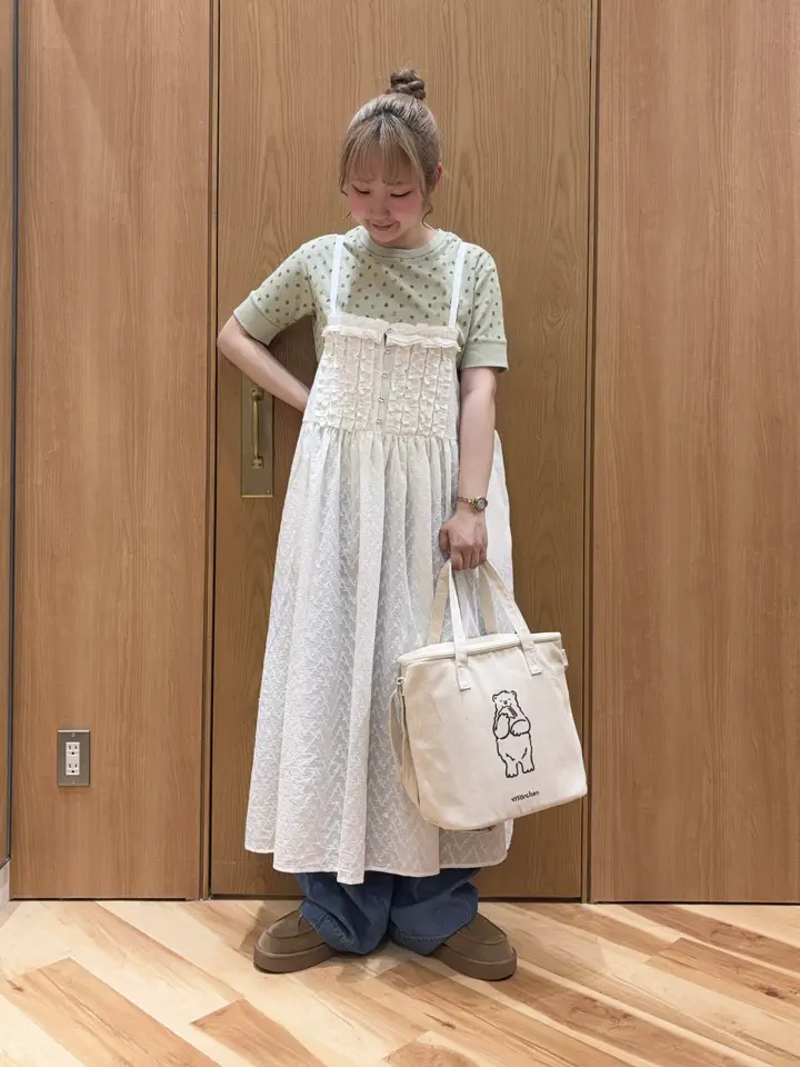 セール】 【メルヘン×Samansa Mos2】ワッフル総柄Tシャツ（オフ