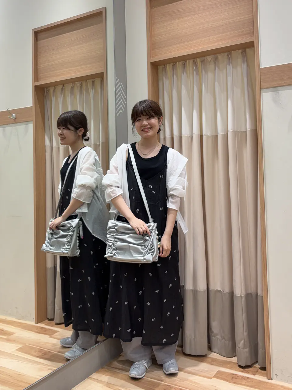 セール】 シアー楊柳刺繍キャミソールワンピース（オフホワイト
