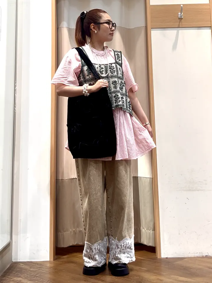 セール】 花柄パターンメッシュレース付ノースリーブ（オフホワイト