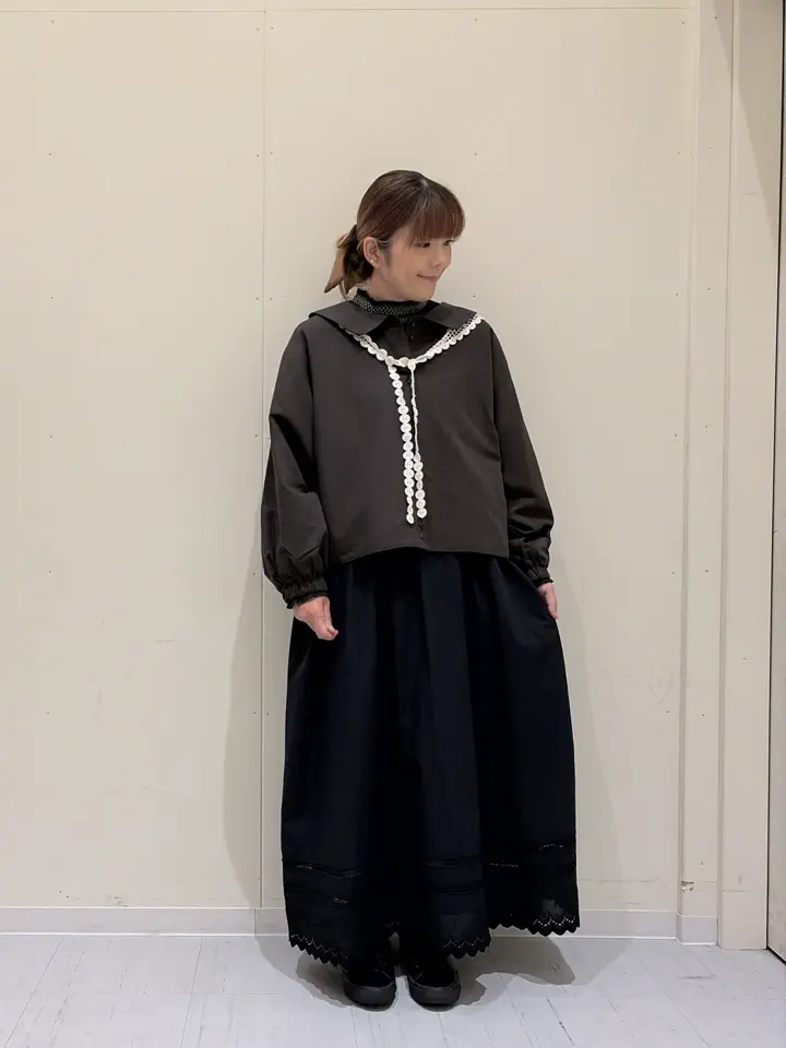 ドットフラワーセーラー付け襟（オフホワイト/ブラック/アクセサリー