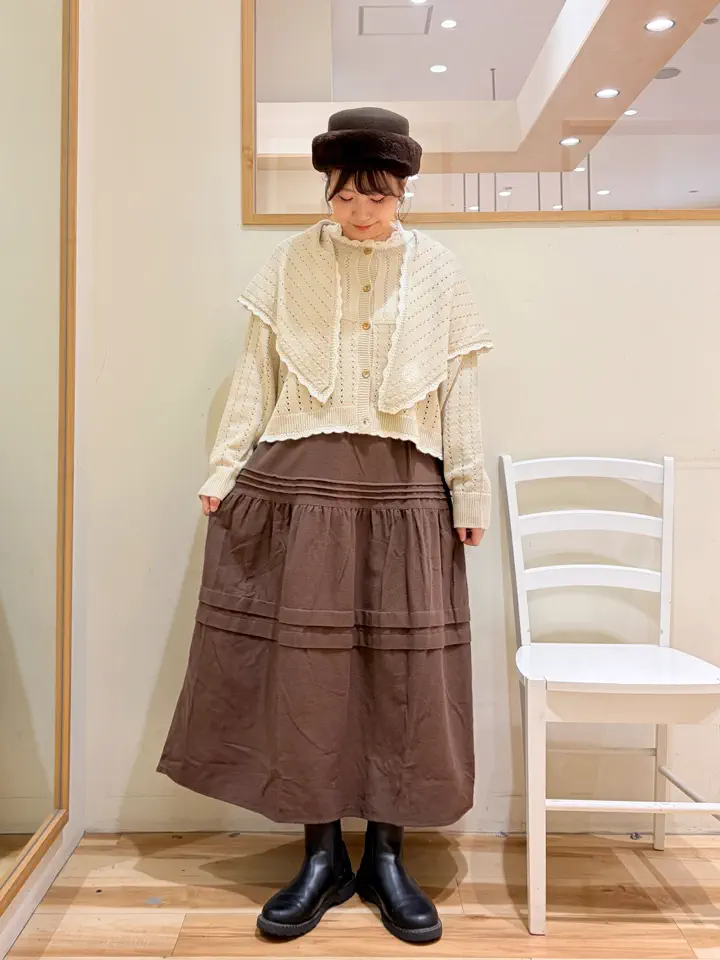 SA刺繍】配色スカラップニットカーディガン（ブラック/モカ/キナリ