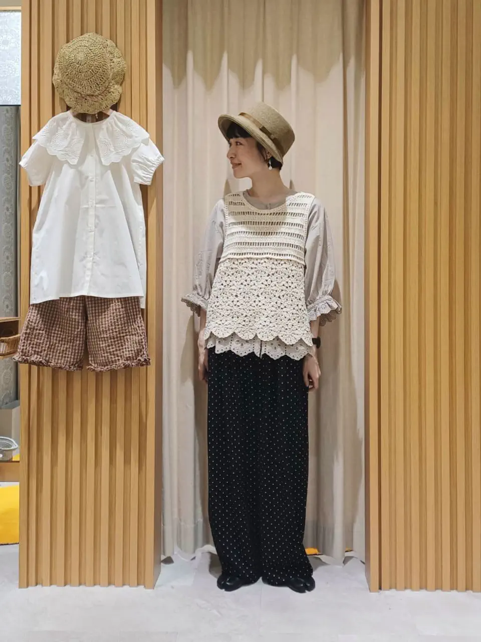 セール】 裾フリルチェック7分丈パンツ(セットアップ可)（ブラウン