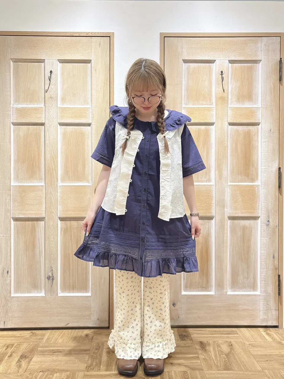 セール】 【メルヘン×Samansa Mos2】総刺繍ベスト（オフホワイト