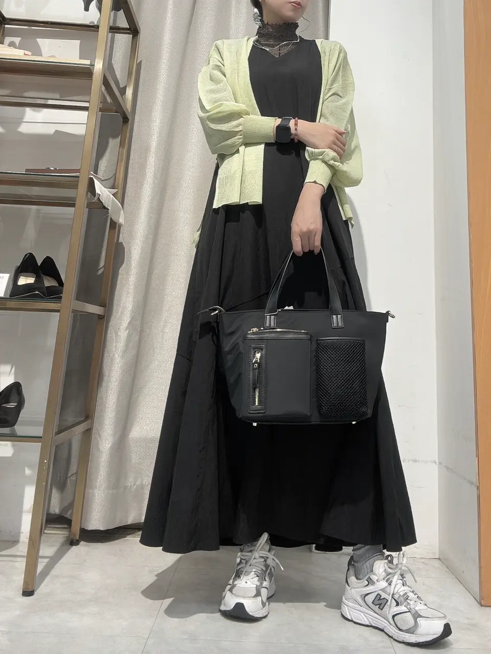 にゃんじゃEMILIO PUCCI ノースリーブワンピース 黒 8/18/2025のおにちゃんの投稿