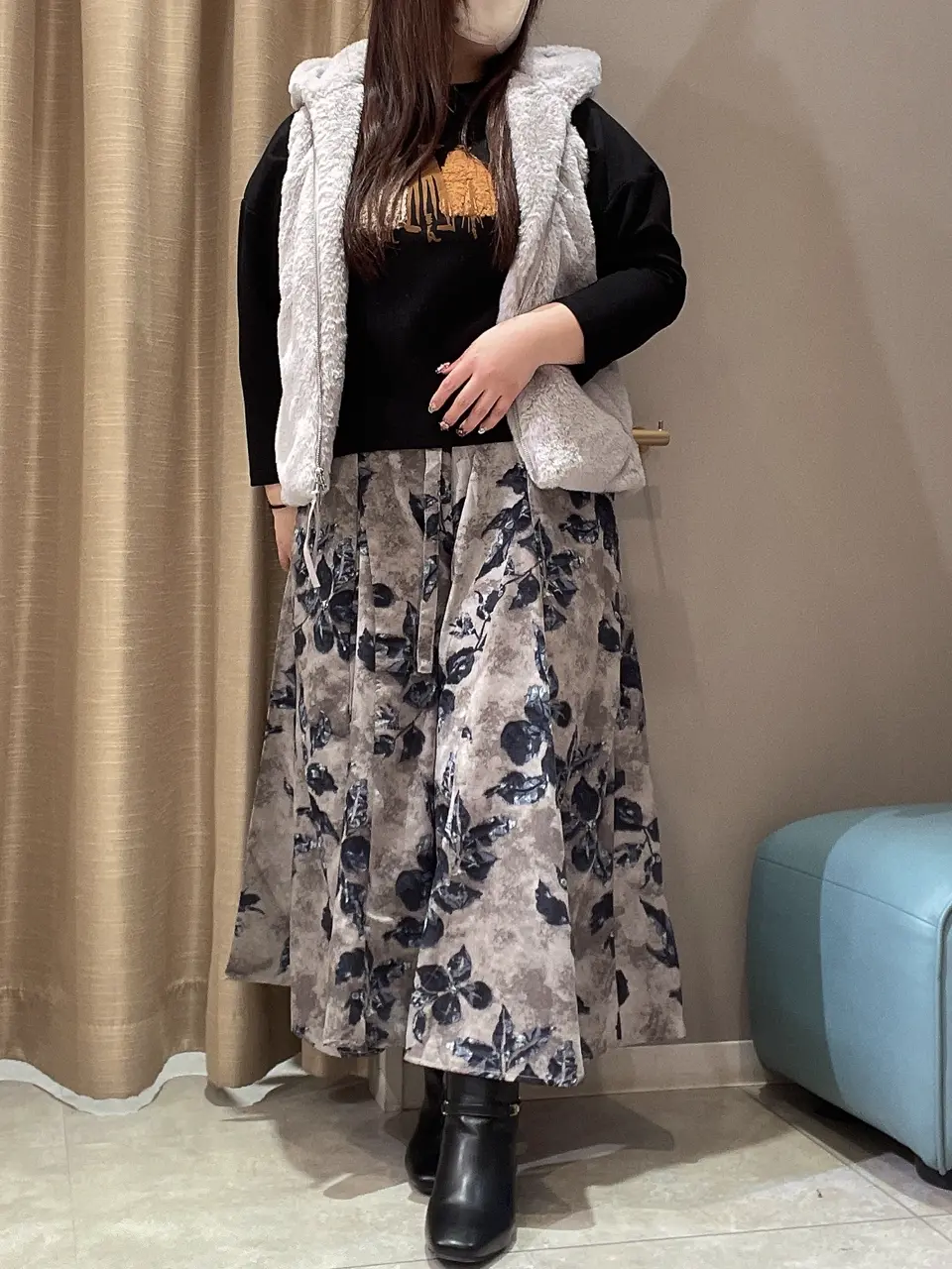 花柄フレアパンツ