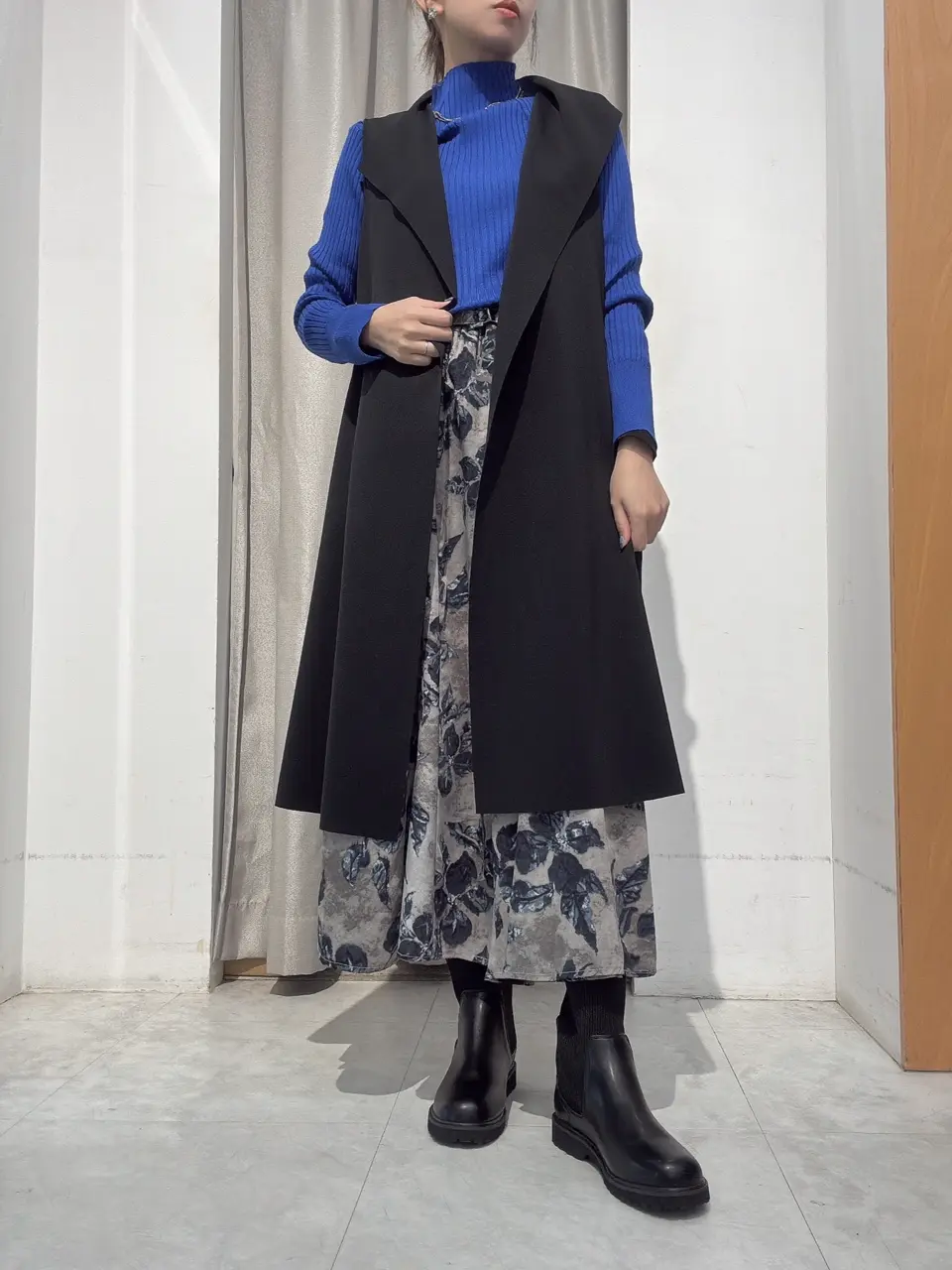 花柄フレアパンツ