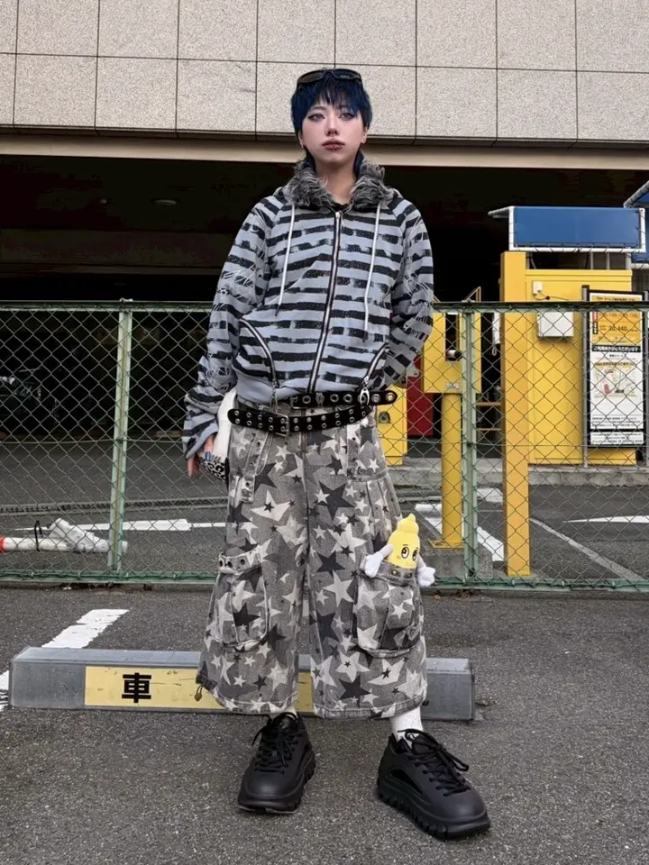 Cozy world Wide】Cozy Stripper zip up hoodie – PRESSING WEB SHOP
