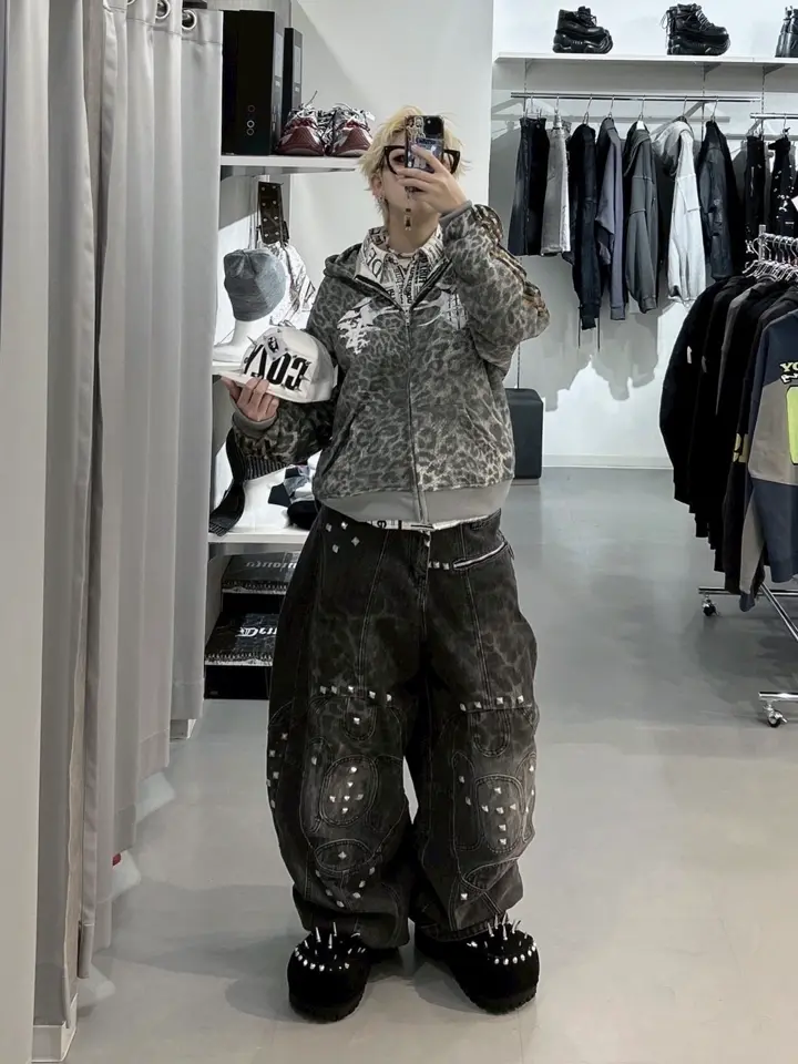 Cozy world Wide】25 LEOPARD WAXED GREY BAGGY JEANS – PRESSING WEB SHOP