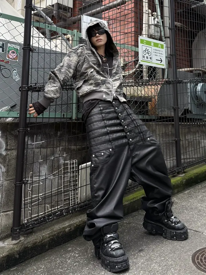 国際配送【Never mind the XU】camouflage zip up jacket – PRESSING