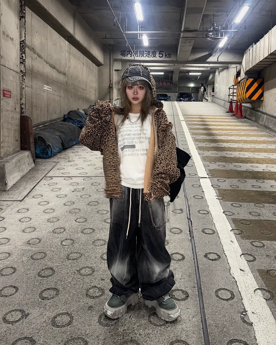 GATELESS】 LEOPARD FRILL ZIP UP HOODIE / 【ゲートレス】レオパード