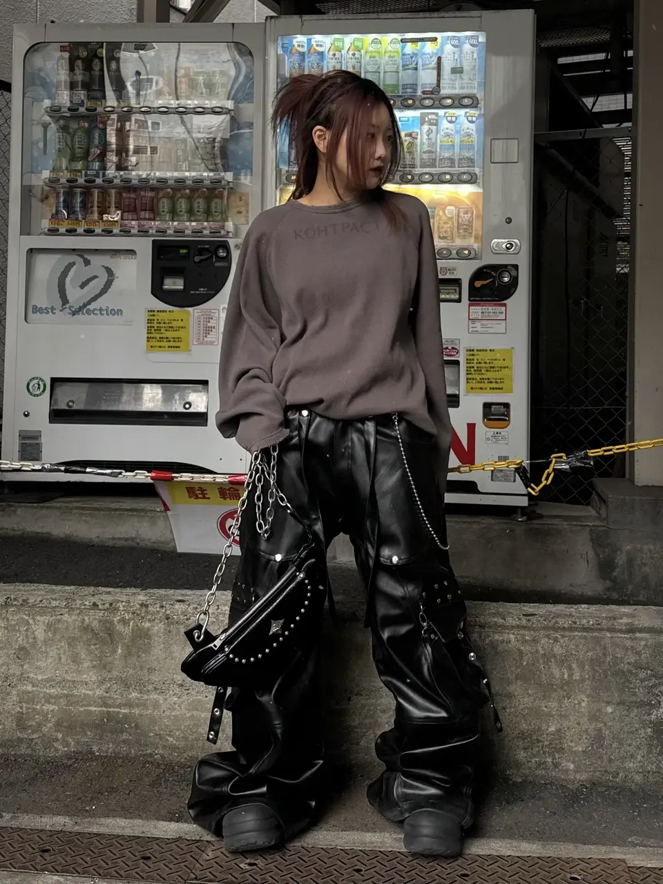 【⠀くう 】 haveyoudiedbefore?】Bondage, Leather Oversized Pants – PRESSING