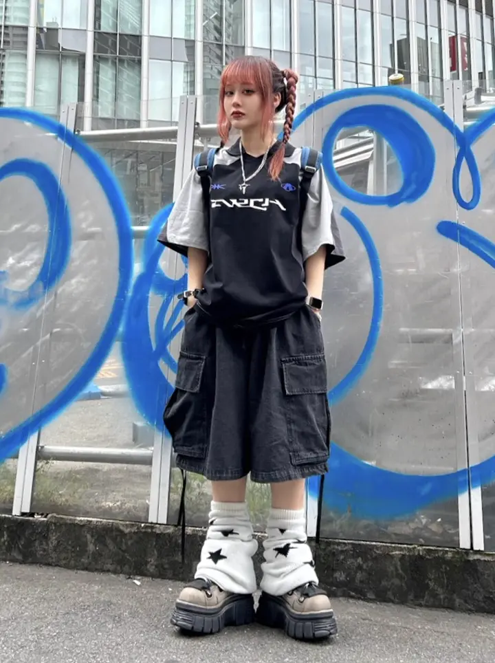 受注制【Never mind the XU】reversible star leg warmer (2color