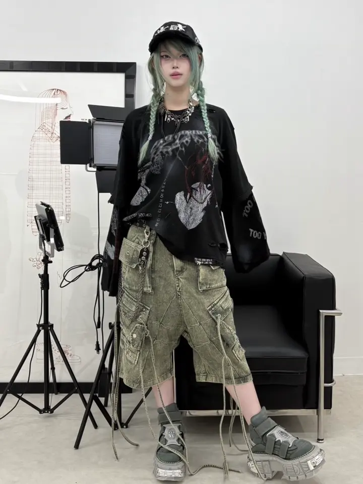 F.V.V.O】SKELETON BROKEN HOLE T-SHIRT XU F.V.V.O】SKELETON BROKEN