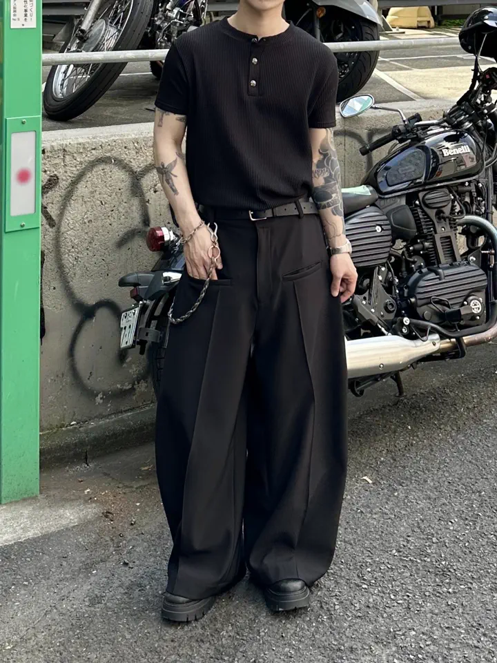 KONのスタッフページ