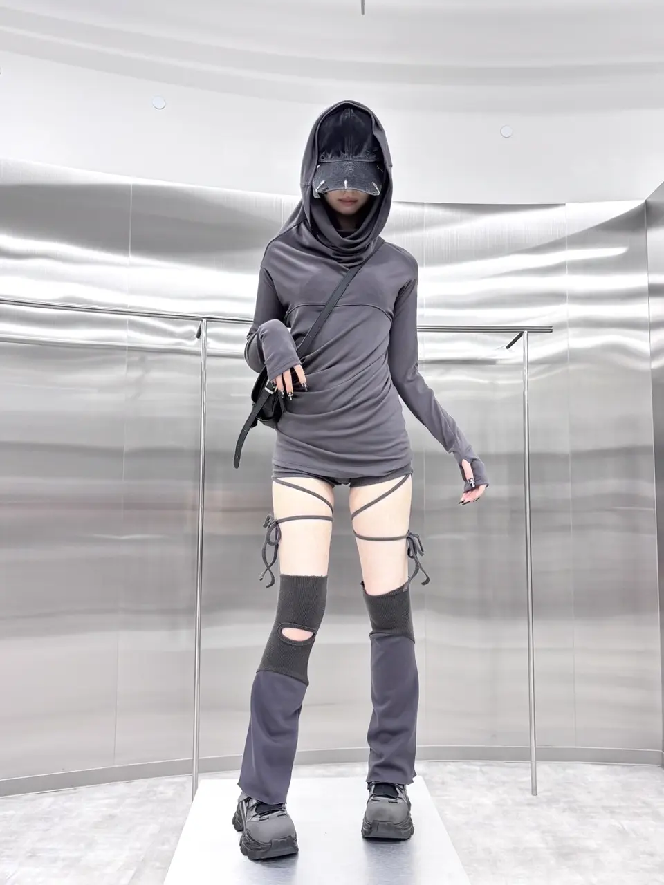 受注制【nmtc+】bi-color slit leg warmer (3color) – PRESSING WEB SHOP
