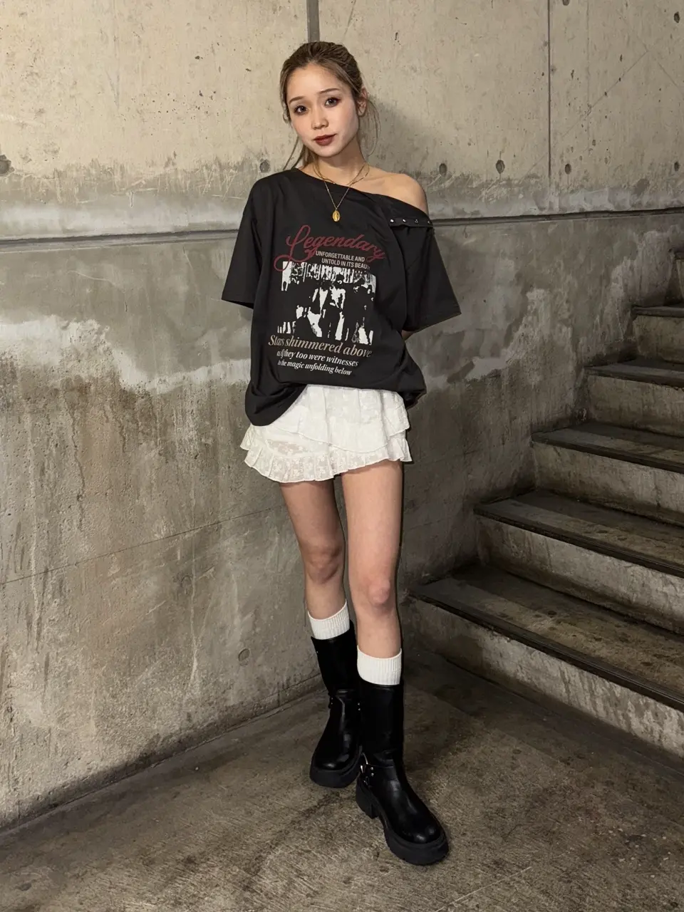 2WAY アシンメトリーヴィンテージTシャツ 2WAYアシンメトリーヴィンテージTシャツ（Tシャツ/カットソー