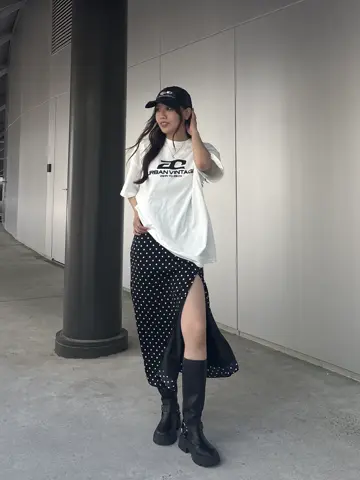 6th Anniversary】ロゴプリントルーズTシャツ（Tシャツ