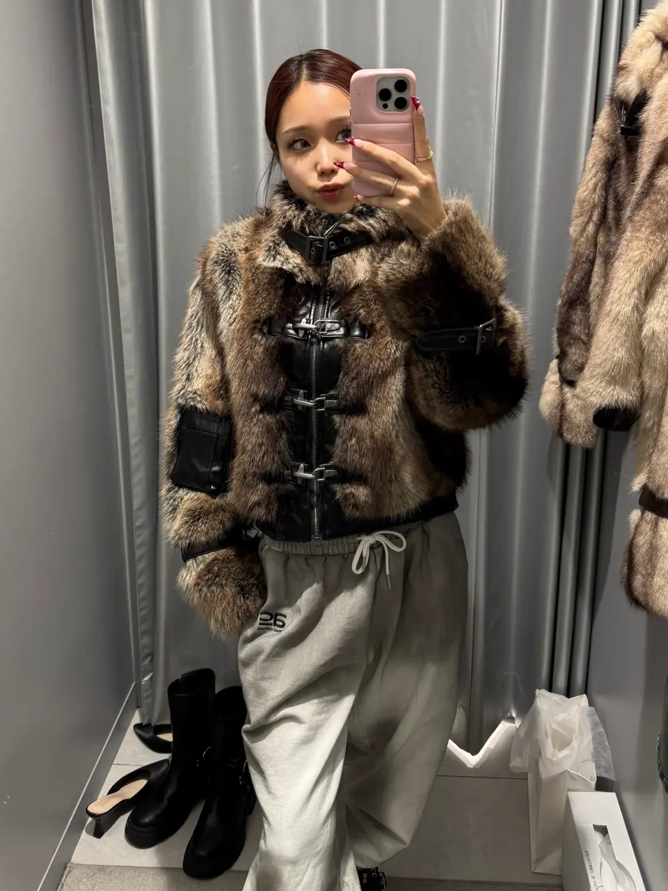 ポイントレザーニュアンスファーブルゾン｜ACLENT（アクレント）