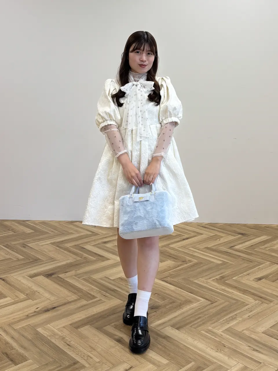 限定カラーあり】フェイクファー中仕切りバッグ/Maison de FLEUR