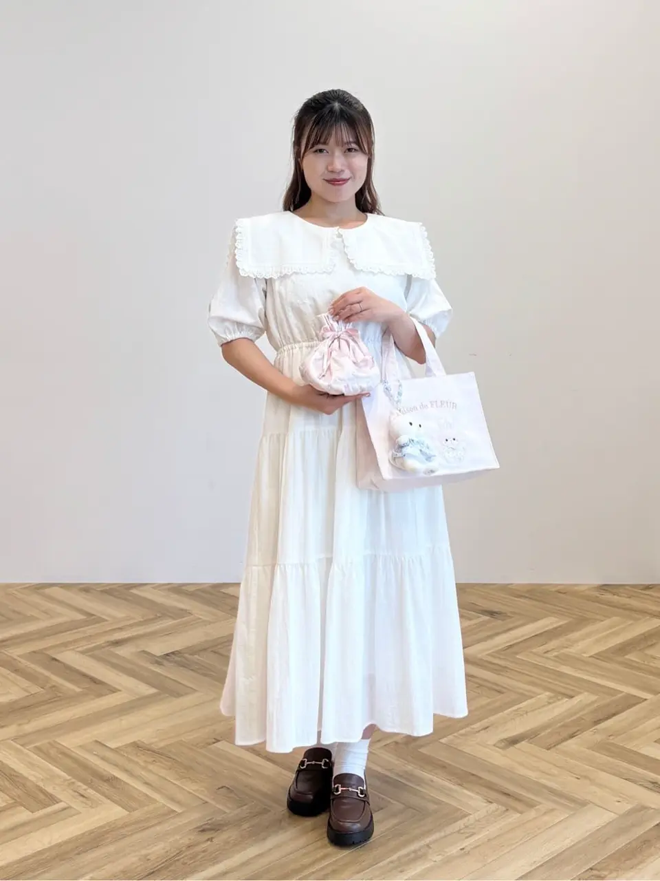 ジョリーフルール　名古屋クリマ　エピファニー＆新作テイラー　招き猫10㎝ポーチ⑥ クリーミーねこ/うさぎ巾着ポーチ/Maison de FLEUR（メゾン ド