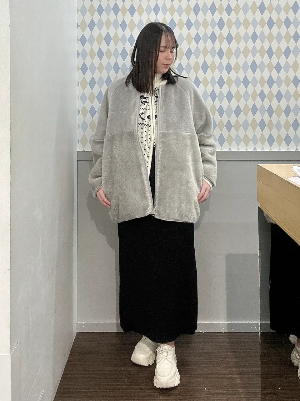 ノーカラーフェイクムートンコート/earth music&ecology（アース