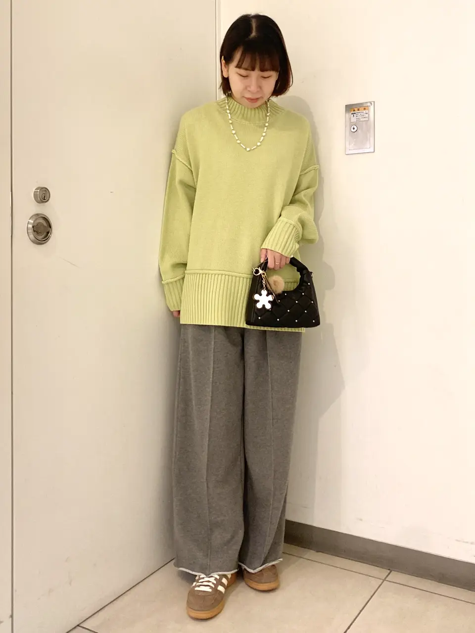 Hanaページ 12/8/2025のHANAの投稿