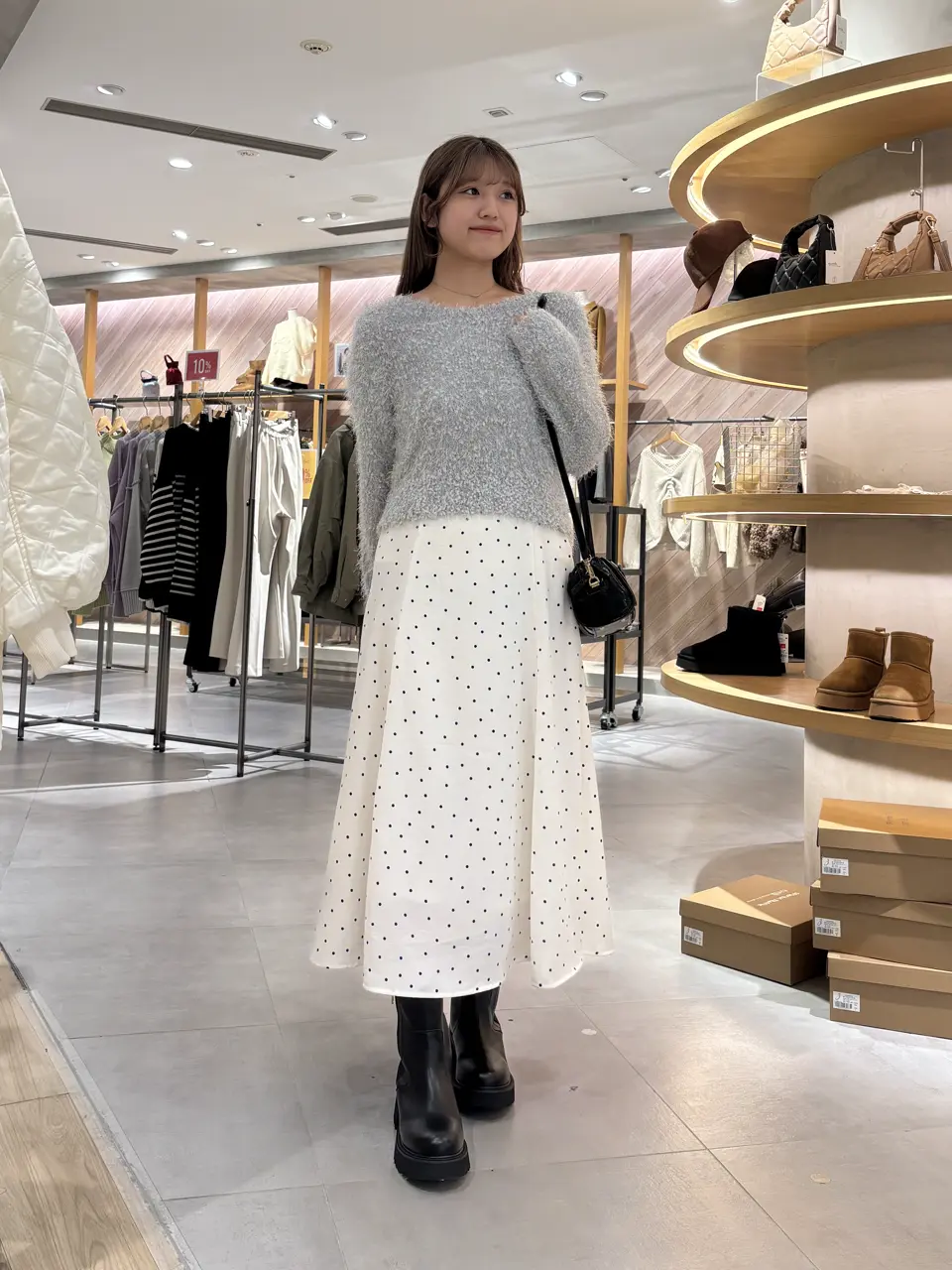 【美品・定価2.9万】ESTNATION ニットポロ L オフホワイト 美品・定価2.9万】ESTNATION ニットポロ L オフホワイトの通販