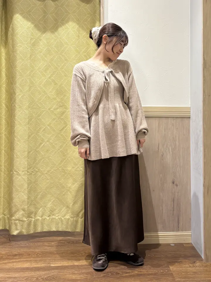 ≪USED≫SET2点ショートボレロ＋ペプラムニットキャミ/earth