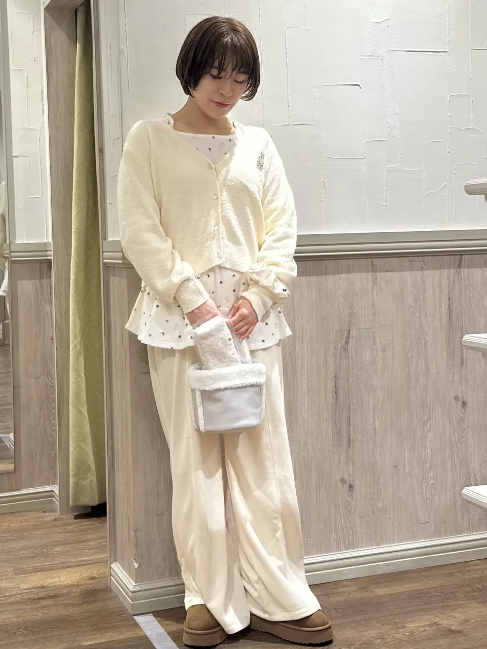 モコモコです(*^^*) adidas】もこもこ ZIPパーカージャケット | VOLCAN&APHRODITE