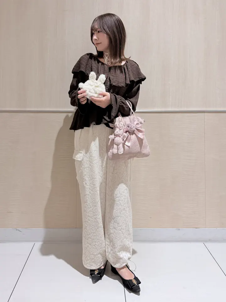 ラビットフェイクファーポーチ/Maison de FLEUR（メゾン ド フルール