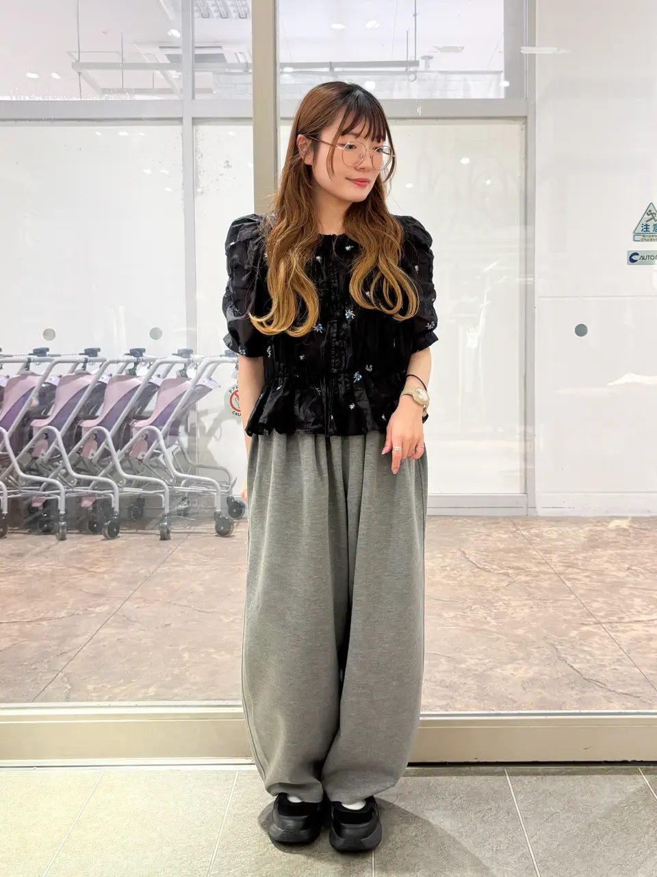 45R ⭐︎ガーゼアンティークフラワープリントのシャーリングブラウス⭐︎未使用 前後2WAY】フラワー刺繍シャーリングブラウス/earth music&ecology