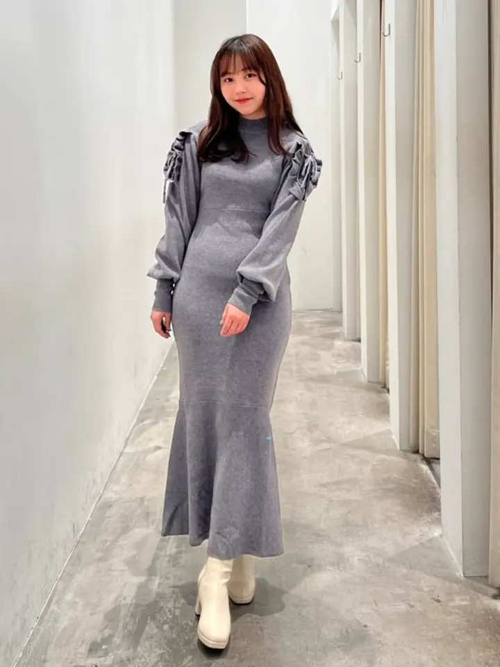 袖シアーフリルニットワンピース/earth music&ecology（アース