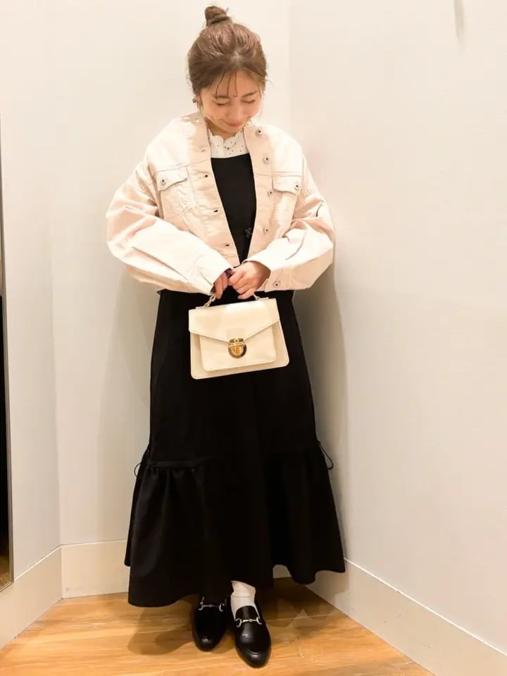 スカラップブラウス/earth music&ecology（アース ミュージック