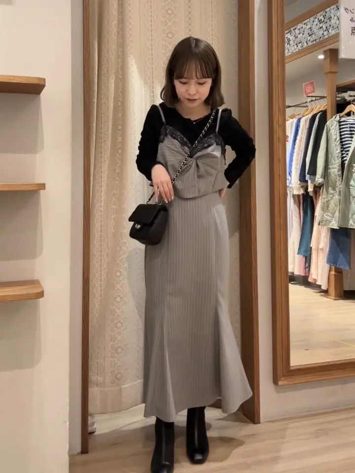 ピンストライプ胸元レースビスチェ/earth music&ecology（アース