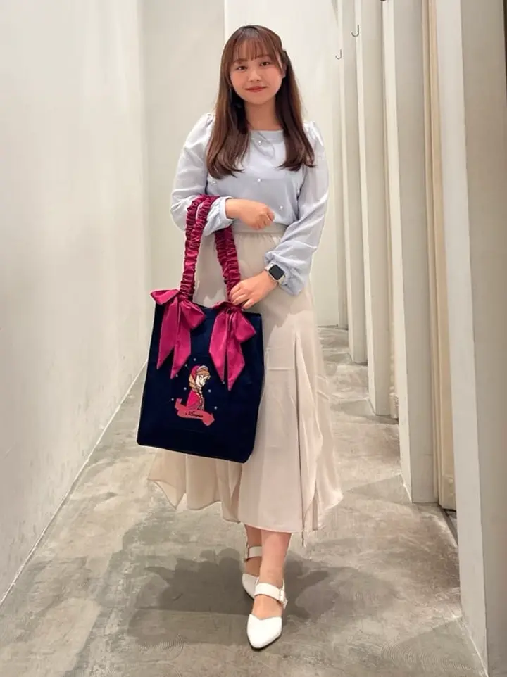 Areem 雪山アナ　トートバッグ 新品未使用】Areeam アナ トートバッグ アナと雪の女王 アリーム