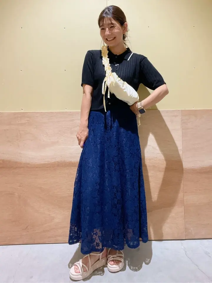 スカート Eleanor ette Navy スカート Eleanor ette Navy VERY