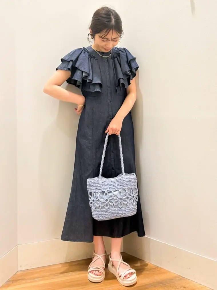 ラッフル前開きデニムワンピース/earth music&ecology（アース