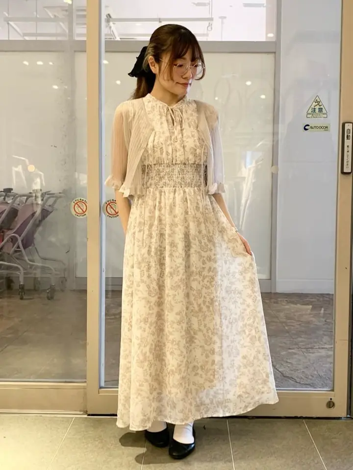 レザレクション　フラワーアートノースリーブ　S ノースリ花柄ワンピース/earth music&ecology（アース ミュージック