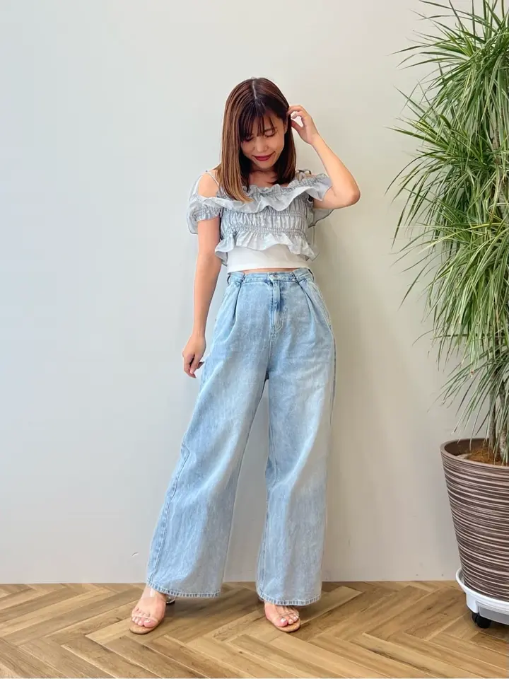 otonaciumシルクシアービスチェ、シルクシアーフレンチパフスリーブ 水色 otonaciumシルクシアービスチェ、シルクシアーフレンチパフスリーブ