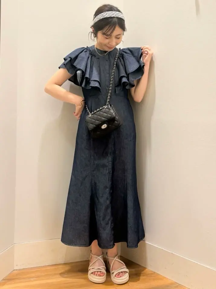 ラッフル前開きデニムワンピース/earth music&ecology（アース