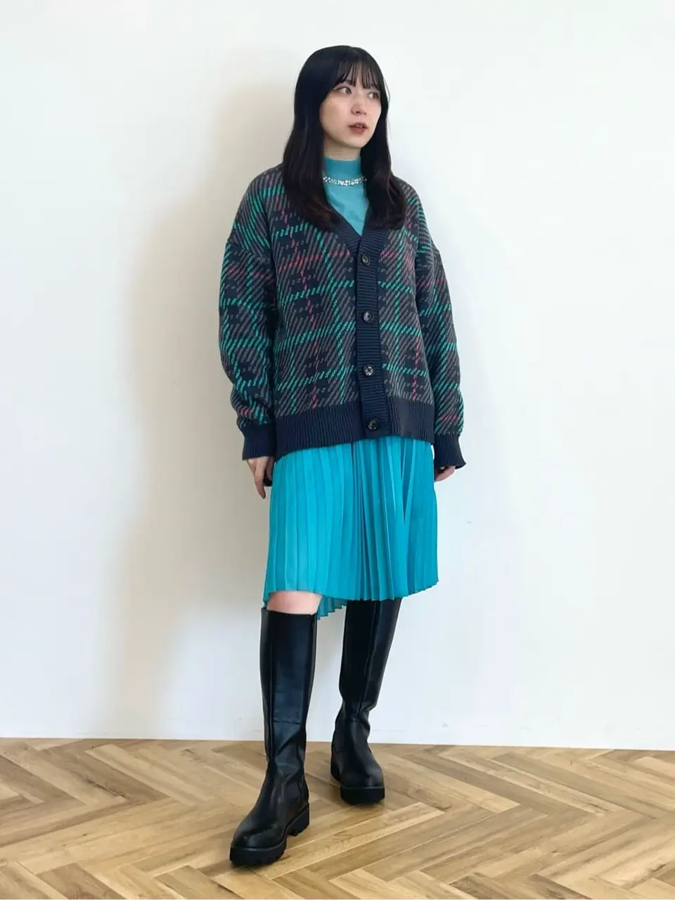 初音ミク ニットカーディガン/earth music&ecology（アース