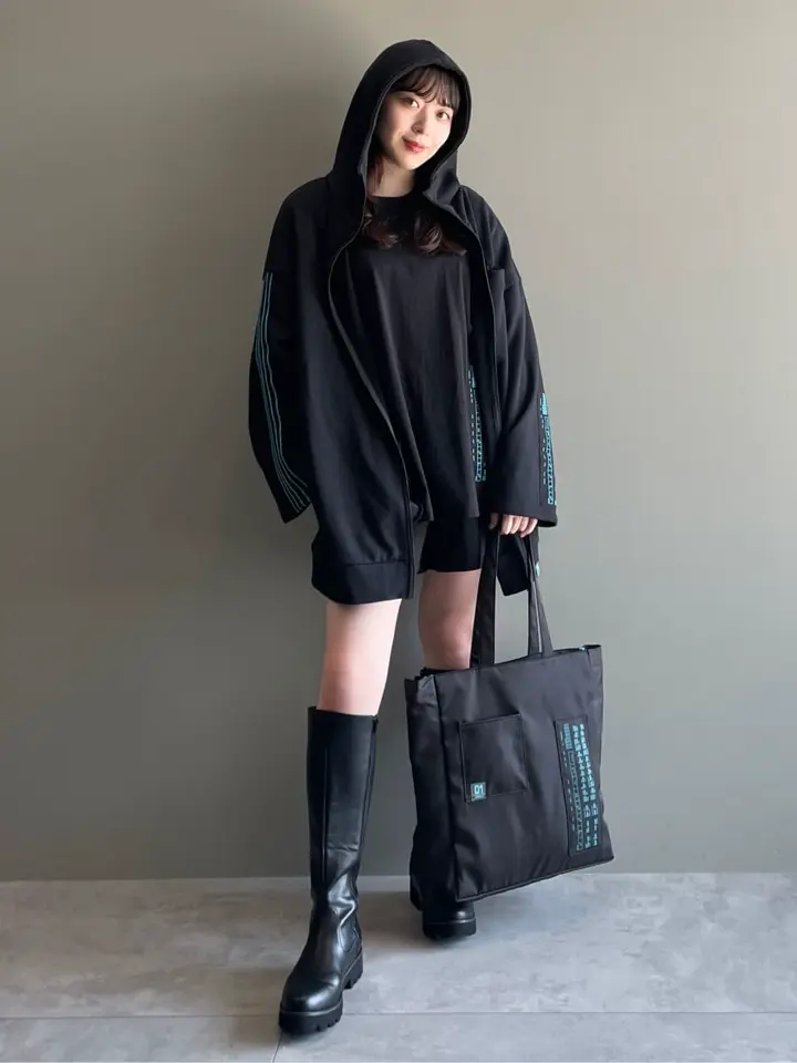 初音ミク ロングパーカー/earth music&ecology（アース ミュージック