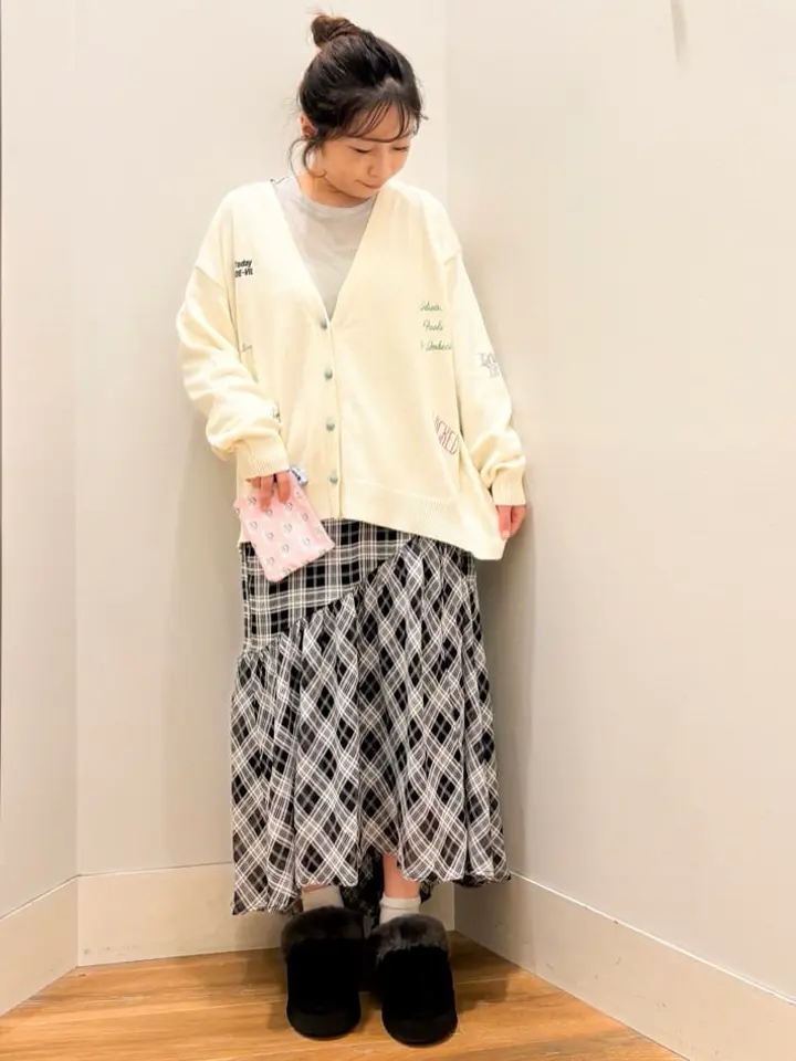 Villains クルエラ/ニットカーディガン/earth music&ecology