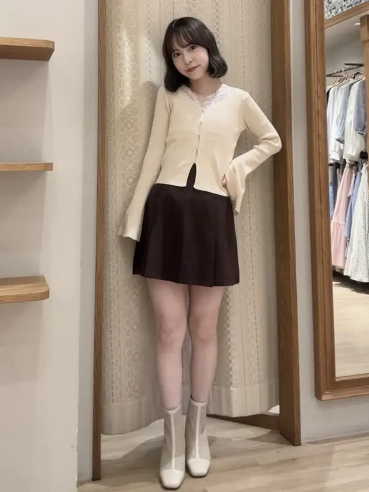 新品 MARC LE BIHAN黒ジッパーポケット付きミニスカート フロントタックミニスカート/earth music&ecology（アース