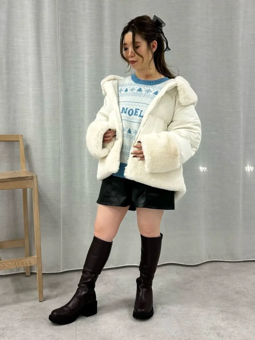 極美品　近年　マークアンドロナ　ニット　裏地付　防風　スニード　スター　星　総柄 極美品 近年 マークアンドロナ ニット 裏地付 防風 スニード スター 星