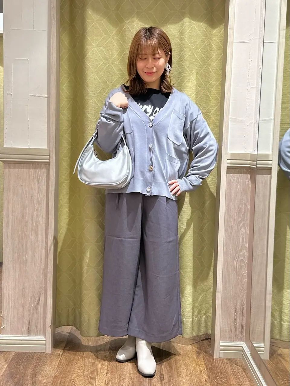 売り切れました。アースミュージック&エコロジー カーディガン 売り切れました。アースミュージック&エコロジー カーディガン