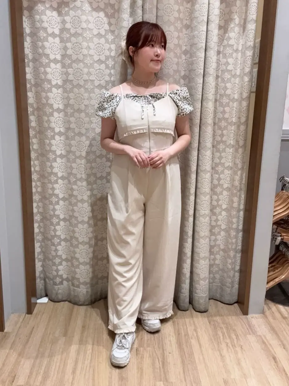 ミニフリルフロントジップロンパース/earth music&ecology（アース